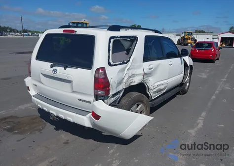 2005 Toyota 4Runner Sr5 V6 z USA, uszkodzony, nr VIN JTEZU14R650051029